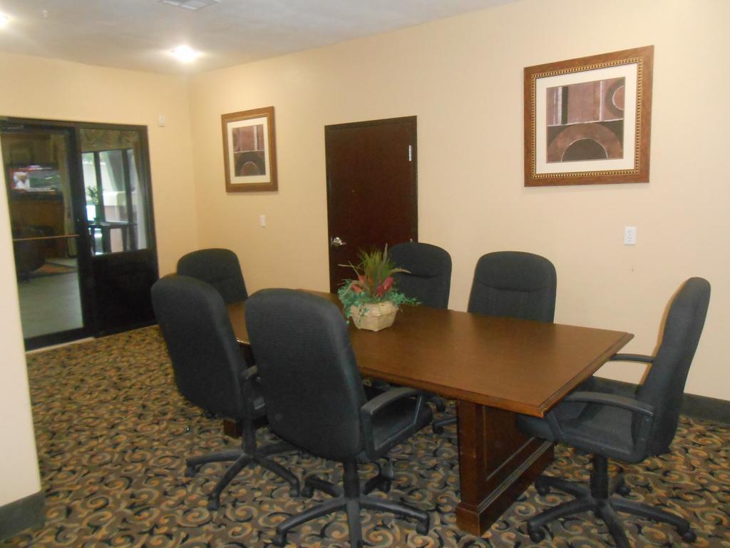Comfort Suites Lake Charles Buitenkant foto